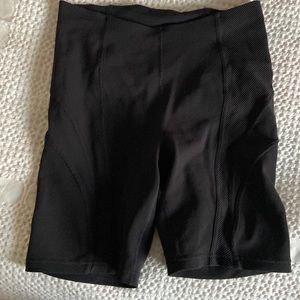 Lululemon Align Ribbed Shorts 6”